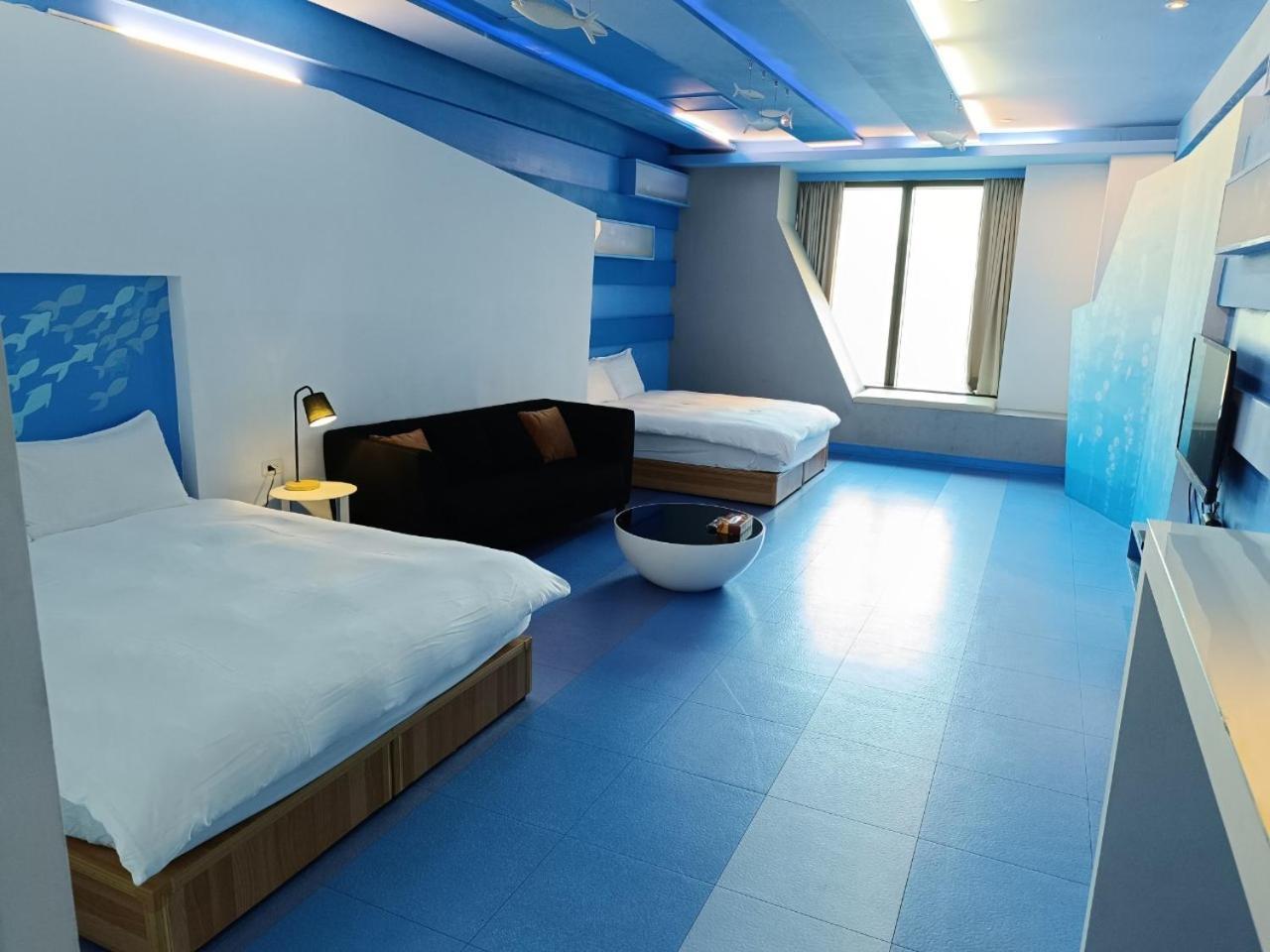 Apartamento 三条文旅 Kaohsiung Exterior foto