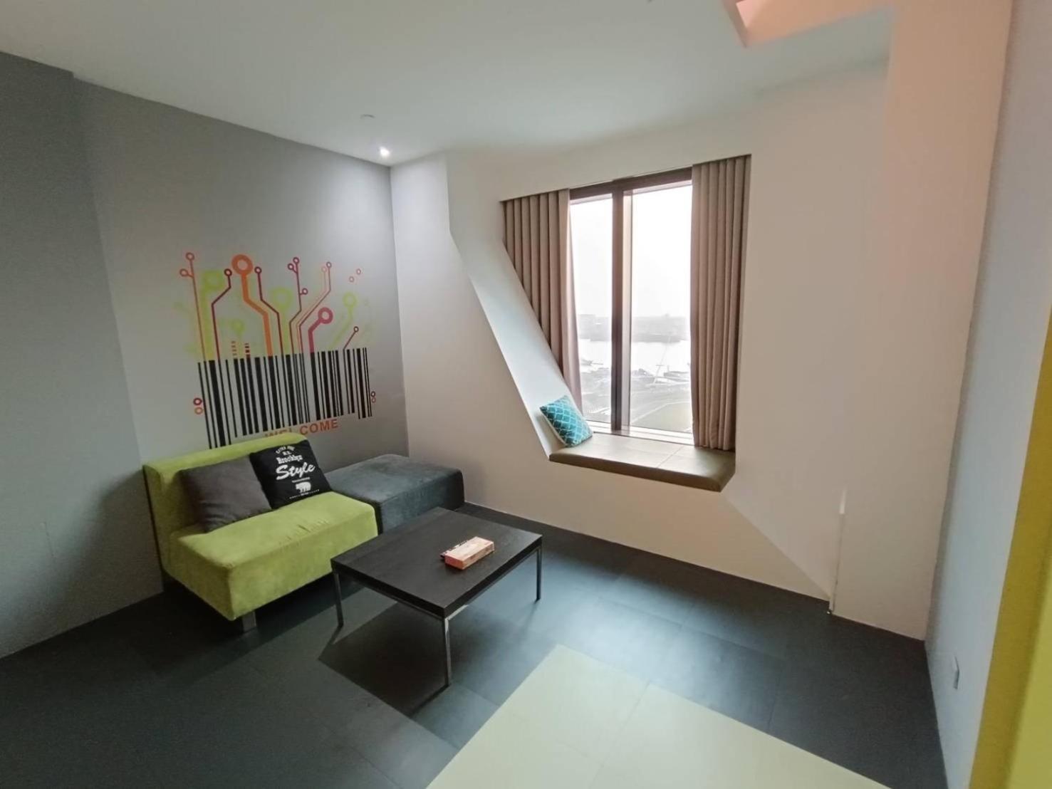 Apartamento 三条文旅 Kaohsiung Exterior foto
